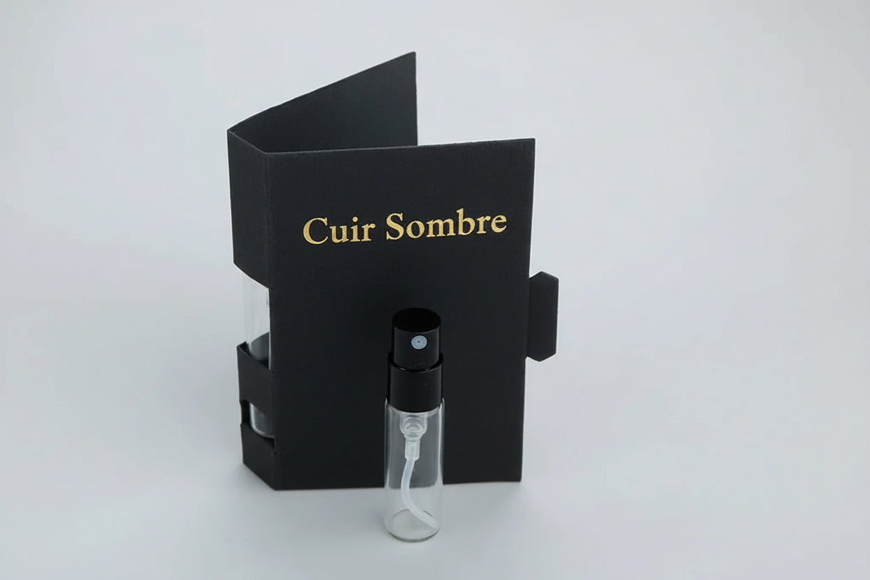 Photo de l'échantillon du parfum Cuir Sombre