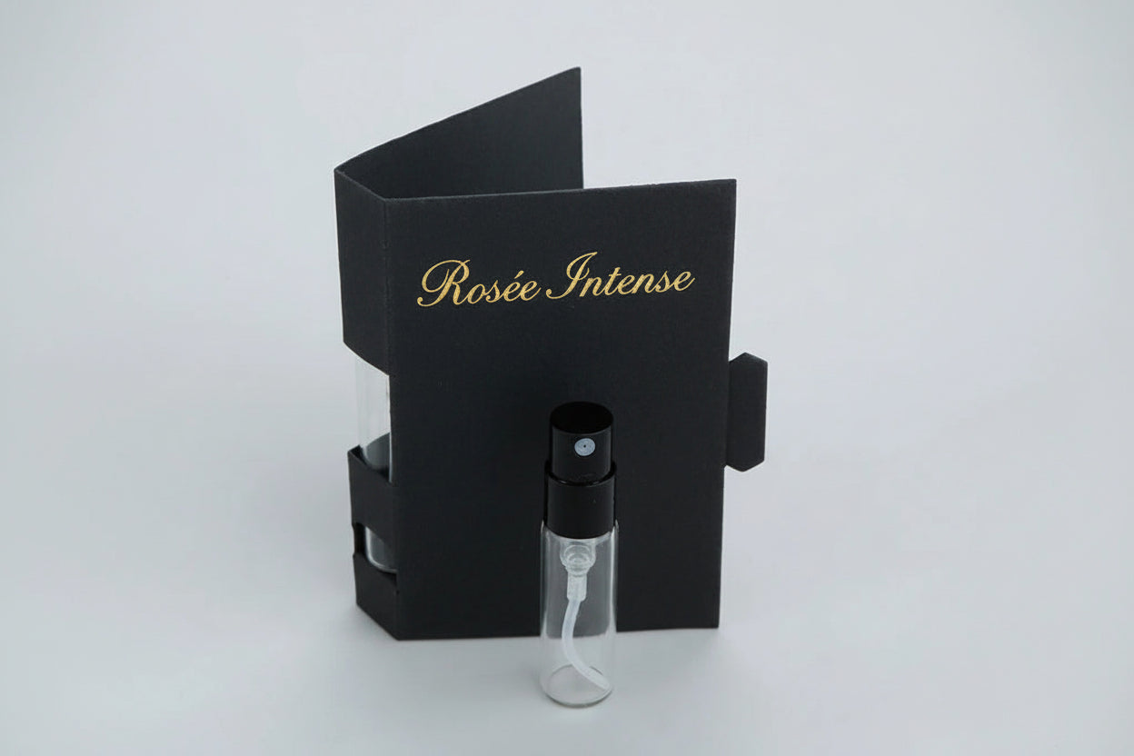 Photo de l'échantillon du parfum Rosée Intense