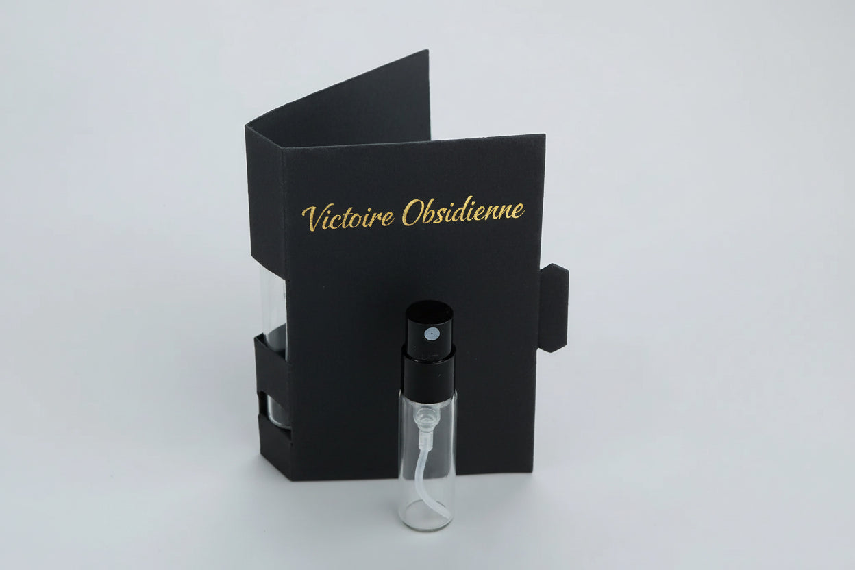 Photo de l'échantillon du parfum Victoire Obsidienne